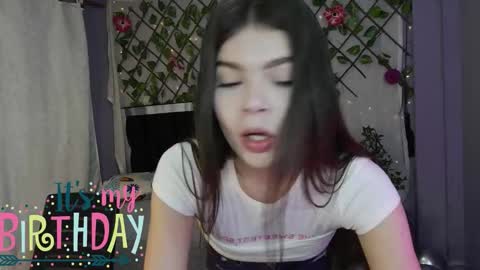 Candy online show from September 20, 3:57 pm