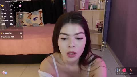 Candy online show from October 11, 3:54 pm