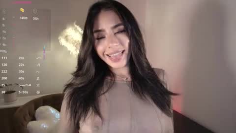 Snapshot of sweet_cami1 chatting on July 14, 1:08 am Camila online show from July 14, 1:08 am