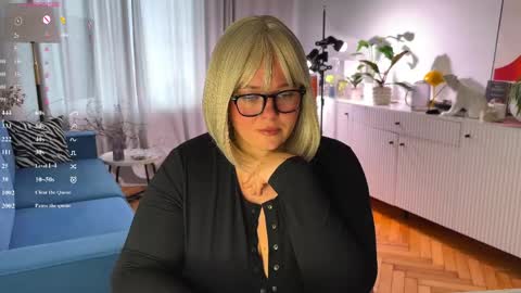 Caroline online show from April 29, 5:55 am