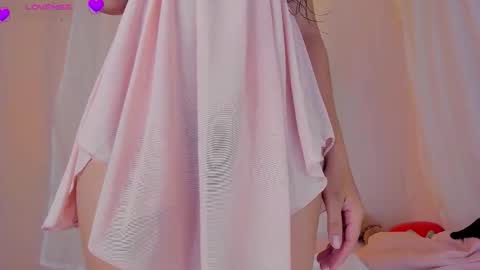 Snapshot of sweet_carine chatting on September 23, 5:54 am camil online show from September 23, 5:54 am