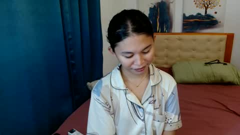 Snapshot of sweet_cassyxx chatting on November 6, 6:03 am sweet_cassyxx online show from November 6, 6:03 am