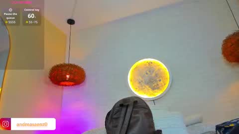 Snapshot of sweet_celeste05 chatting on June 12, 11:20 am Sweet celeste05 online show from June 12, 11:20 am