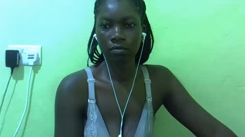 sweet_cherie1 online show from March 16, 3:23 am