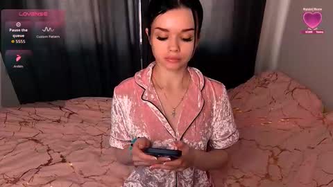 Sofia online show from October 17, 3:03 pm