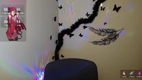 Snapshot of sweet_cherryg chatting on January 8, 4:33 pm Ivy online show from January 8, 4:33 pm