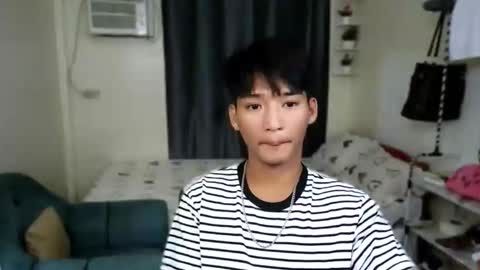 Snapshot of sweet_clarence69 chatting on June 11, 3:54 pm CLARENCE online show from June 11, 3:54 pm