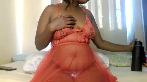 sweet_ebony001 online show from April 28, 12:32 pm