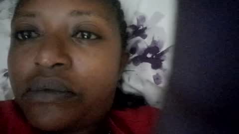 Snapshot of sweet_ebony001 chatting on July 24, 10:52 pm sweet_ebony001 online show from July 24, 10:52 pm