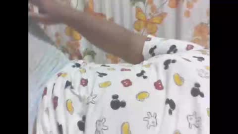 sweet_eddine online show from October 31, 10:05 am