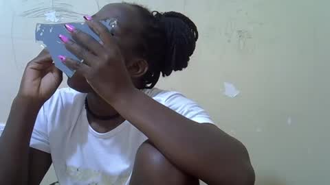 Snapshot of sweet_elisa001 chatting on May 7, 6:24 pm Edah online show from May 7, 6:24 pm
