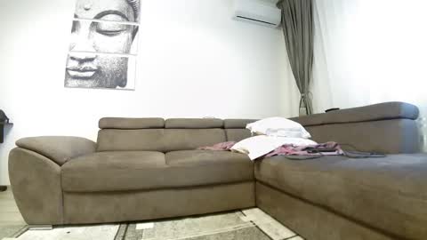 Snapshot of sweet_ella chatting on March 6, 11:47 am           online show from March 6, 11:47 am