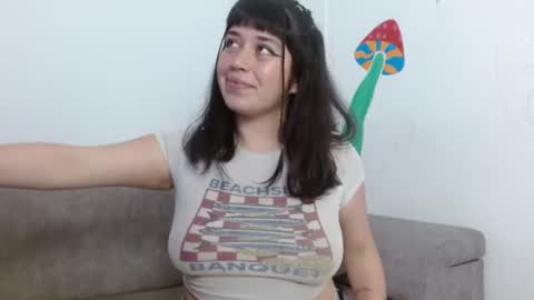 Snapshot of sweet_ferr chatting on July 13, 8:33 pm sweet_ferr online show from July 13, 8:33 pm