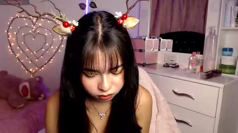 Hannah online show from March 13, 10:44 am