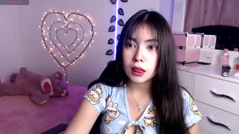 Hannah online show from April 4, 5:16 am