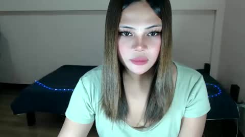 sophia daisy  online show from February 10, 1:57 am