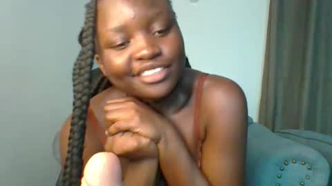 ESTHER NEEMA online show from December 31, 7:20 am