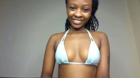 Snapshot of sweet_jovial chatting on June 11, 2:37 pm sweet_jovial online show from June 11, 2:37 pm