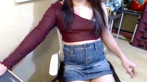 Snapshot of sweet_kendallxxxx chatting on September 13, 5:51 am Nicahhh online show from September 13, 5:51 am
