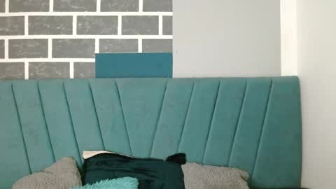 Snapshot of sweet_kitty_05 chatting on March 22, 11:19 pm sweet_kitty_05 online show from March 22, 11:19 pm