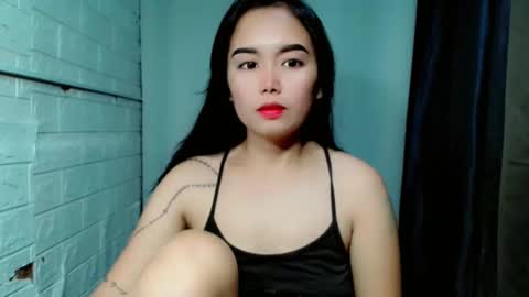 LAIKA online show from May 18, 3:57 am