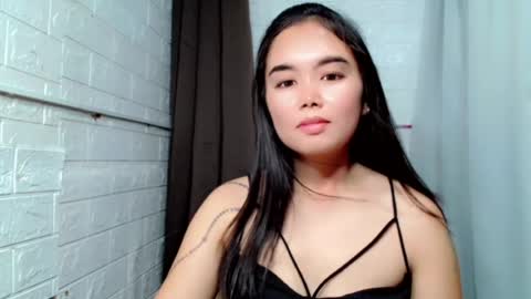 Snapshot of sweet_laika chatting on July 4, 1:23 am LAIKA online show from July 4, 1:23 am