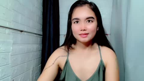 Snapshot of sweet_laika chatting on July 9, 2:04 am LAIKA online show from July 9, 2:04 am