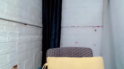 Snapshot of sweet_laika chatting on July 16, 1:33 am LAIKA online show from July 16, 1:33 am