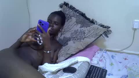 Leen online show from March 27, 11:37 pm