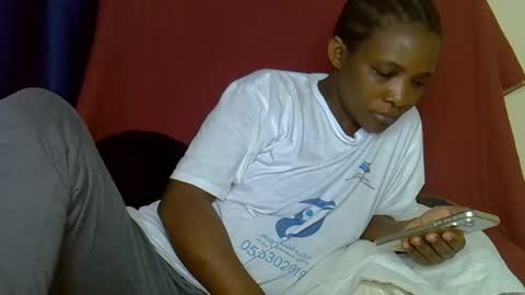 Snapshot of sweet_lessly chatting on January 18, 11:47 am sweet_lessly online show from January 18, 11:47 am