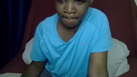 Snapshot of sweet_lessly chatting on January 18, 11:52 pm sweet_lessly online show from January 18, 11:52 pm