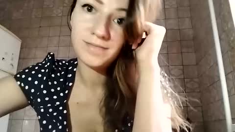 Anna online show from March 3, 9:11 am