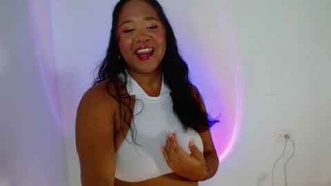 sweet-lilith online show from May 6, 2:55 pm