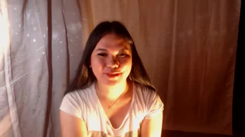Snapshot of sweet_loverxxx chatting on October 9, 6:39 pm Dimple online show from October 9, 6:39 pm