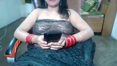 Snapshot of sweet_manisha chatting on December 29, 7:22 pm sweet_manisha online show from December 29, 7:22 pm