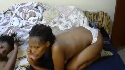 Linda online show from November 20, 5:07 am