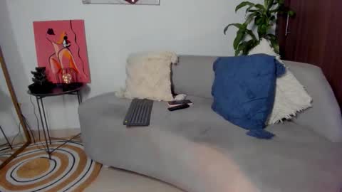 MIA 3 online show from November 10, 7:51 am