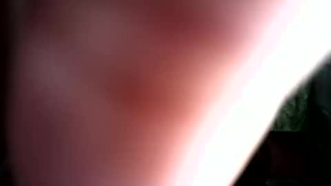 sweet_milkshake2004 online show from October 17, 1:20 am