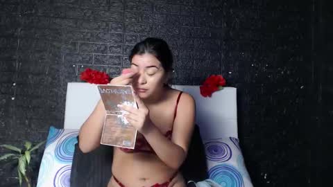 Snapshot of sweet_moniicaa chatting on February 7, 11:14 am Monica online show from February 7, 11:14 am