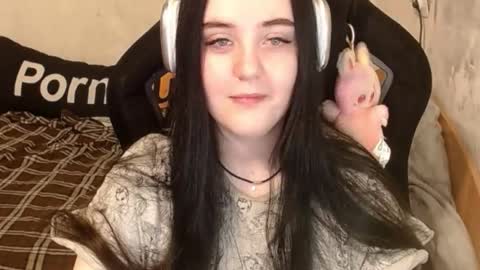 sweet_my_dream online show from November 11, 6:30 pm