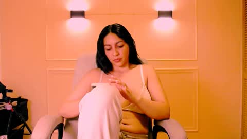 My name is Catalina. Please say hello I like to chat with you. If you have requests please use tip online show from April 3, 2:53 am