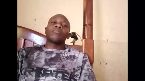 sweet_papa256 online show from May 18, 4:46 pm