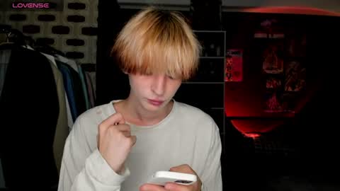 kira online show from June 29, 7:58 pm