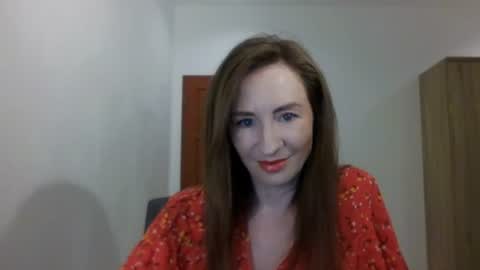Snapshot of sweet_poeme chatting on July 6, 12:13 pm sweet_poeme online show from July 6, 12:13 pm