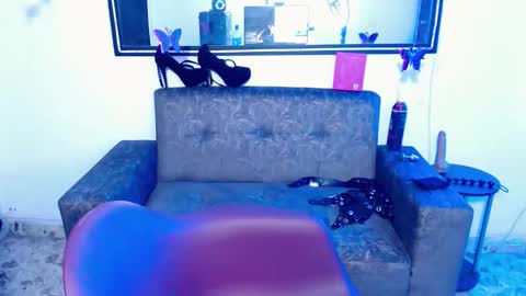 sweet_poison_666 online show from March 10, 11:10 pm