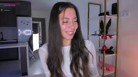 Snapshot of sweet_princess_ashley chatting on June 24, 6:29 pm Ashley online show from June 24, 6:29 pm