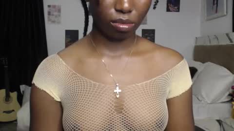 Nancy online show from November 11, 7:58 pm