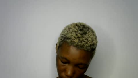 Snapshot of sweet_pussy04 chatting on July 16, 7:25 am sweet girl online show from July 16, 7:25 am