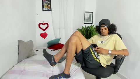 sweet_rose72 online show from May 15, 11:45 pm