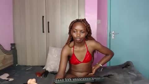 Jesy online show from April 18, 12:36 am